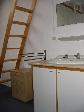 Cliquer ici pour agrandir la photo de la chambre 407 - Lavabo + escalier