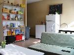 Cliquer ici pour agrandir la photo du commu (tagre + frigo)